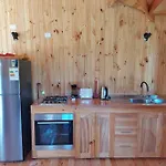 Cabana Queltehue Cochamo